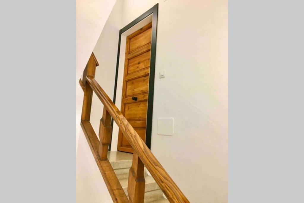 Loft De Diseno Con Balcon Apartment Фигерас Екстериор снимка