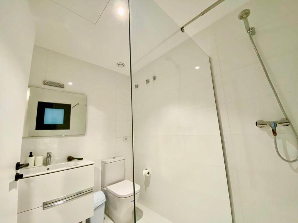 Loft De Diseno Con Balcon Apartment Фигерас Екстериор снимка